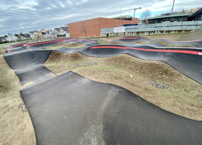 Niederrohrdorf pumptrack